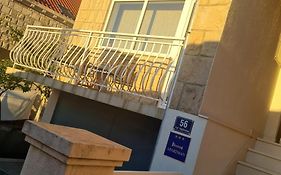 Antonny Apartment